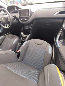 Peugeot 208 I Hatchback 3d 1.2 VTI 82KM 2012 Peugeot 208 panorama,klimatronic, zdjęcie 15