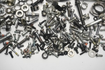 YAMAHA YZF-R1M 1000 RN65 20-24 БОЛТЫ ВИНТЫ