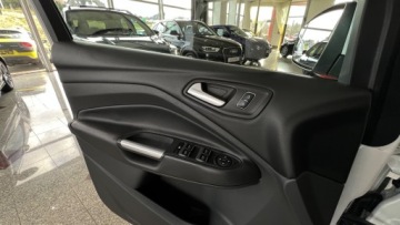 Ford Kuga II 2017 Ford Kuga Ford Kuga 2.0 TDCi 4x4 ST line Automat 2.0 Diesel 180KM, zdjęcie 28