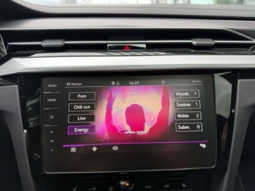 Volkswagen Arteon Fastback Facelifting 2.0 TDI 200KM 2021 Volkswagen Arteon 2.0TDI 200KM R-L 4X4 DSG Kamera ACC DCC Keyless NiskPrze, zdjęcie 25