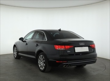 Audi A4 B9 Limousine 2.0 TDI 190KM 2018 Audi A4 2.0 TDI, 187 KM, Navi, Xenon, Bi-Xenon, zdjęcie 3