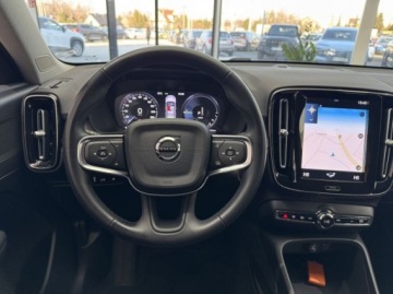 Volvo XC40 Crossover Plug-In 1.5 T4 Plug-in Hybrid 211KM 2021 Volvo XC 40 T4 Inscription Plug In Kamera cofania CarPlayAndroid Auto, zdjęcie 13