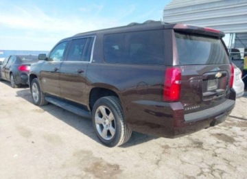 Chevrolet Suburban GMT900 2020 Chevrolet Suburban 2020, 5.3L, LT, od ubezpieczalni 5.3 Benzyna 355KM, zdjęcie 7