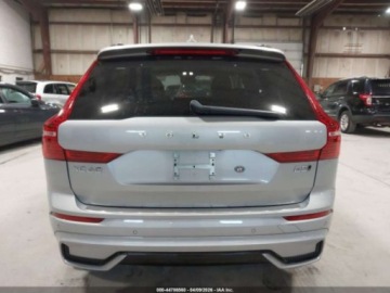 Volvo XC60 II 2025 Volvo XC 60 B5 Plus 2025 2.0 Benzyna 247KM, zdjęcie 3