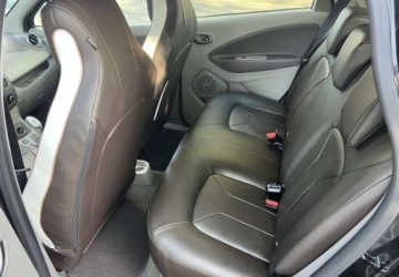 Renault ZOE I R90 92KM 2018 Renault Zoe Renault Zoe BOSE 93KM 41KW BATERIA rok prod: 2018 TYLKO 33TYS, zdjęcie 10