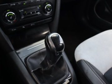 Skoda Octavia II Kombi 2.0 TDI CR DPF 170KM 2012 Skoda Octavia RS 2.0 TDI, 167 KM, Navi, Klima, zdjęcie 12