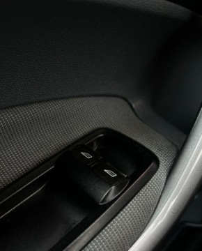 Ford Fiesta VII Hatchback 5d 1.25 Duratec 82KM 2011 Ford Fiesta Klima Isofix Gwarancja w cenie Warszawa VRAL 1.2 Benzyna 82KM, zdjęcie 23