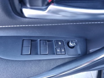 Toyota Corolla XII TS Kombi Facelifting 1.8 Hybrid 140KM 2023 Toyota Corolla 1.8 Hybrid Comfort Seria E21 (2019-, zdjęcie 17