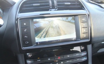 Jaguar F-Pace SUV 2.0 i4D 180KM 2016 Jaguar F-Pace 2.0 Diesel 180KM, zdjęcie 22
