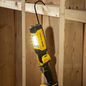 Фонарь светодиодный 18В 700лм V20 STANLEY SFMCL050B
