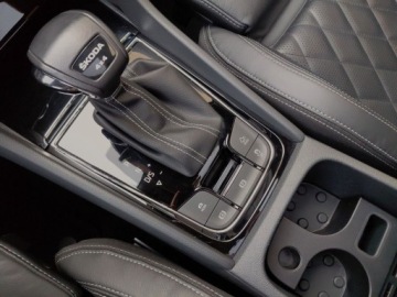 Skoda Kodiaq I SUV Facelifting 2.0 TDI SCR 200KM 2022 Skoda Kodiaq 2.0TDI 200KM 4x4 DSG Sportline SerwisASO Acc Matrix Virtual H, zdjęcie 32