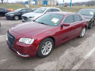 Chrysler 300C II 2021 Chrysler 300 2021r., Touring L, od ubezpieczalni 3.6 Benzyna 292KM, zdjęcie 2