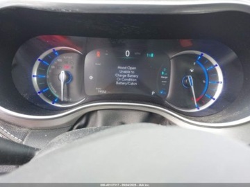 Chrysler Pacifica II 2024 Chrysler Pacifica Hybrid Premium S Appearance Pkg 2024 3.6l 3.6 Hybryda, zdjęcie 10