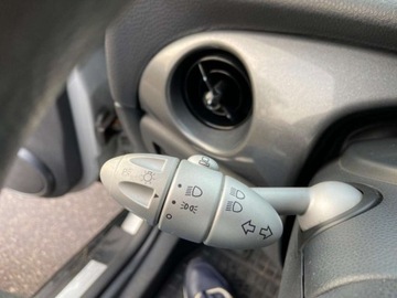 Mini One I 1.6 90KM 2005 MINI ONE Mini One 1.6 Benzyna Bez Korozji 1.6 Benzyna 90KM, zdjęcie 24