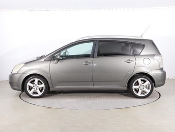 Toyota Corolla Verso E120 2.2 D-4D 177KM 2006 Toyota Corolla Verso 2.2 D-4D, 174 KM, 7 miejsc, zdjęcie 2