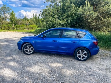 Mazda 3 I Hatchback 1.6 MZ-CD 109KM 2004 Mazda 3 1.6 Diesel 2004r.