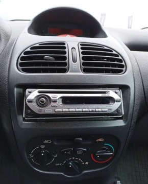 Peugeot 206 Kombi 1.4 i 75KM 2003 Peugeot 206 Peugeot 206 1.4 Benzyna 75KM, zdjęcie 9