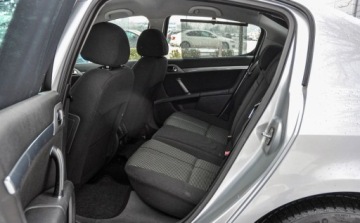 Peugeot 407 2005 Peugeot 407 2,0 (138KM) Bezwypadkowy 190 tys. km 2.0 Benzyna 138KM, zdjęcie 7