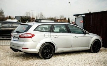 Ford Mondeo IV Kombi 2.0 Duratec Flexifuel 145KM 2012 Ford Mondeo LIFT 2.0 benzyna 145KM Podgrzewane Fotele Grzana szyba Climatr, zdjęcie 11
