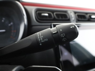 Citroen C3 III Hatchback Facelifting 1.2 PureTech 110KM 2021 Citroen C3 Navi Czujniki parkowania Hak, zdjęcie 31