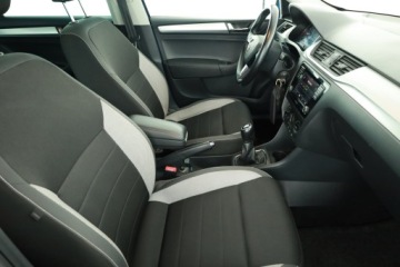 Skoda Rapid II Liftback Facelifting 1.0 TSI 95KM 2018 Skoda Rapid 1.0 TSI, Salon Polska, Klima, zdjęcie 6