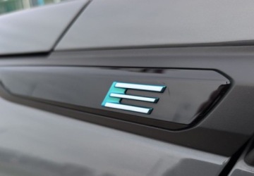 Peugeot 2008 II e-SUV Facelifting Elektryczny 54kWh 156KM 2023 Peugeot 2008 e-2008 54kWh GT SalonPL 156KM Najmocnieszy Bogata Opcja Od Re, zdjęcie 26