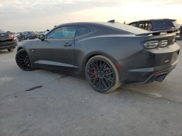 Chevrolet Camaro VI Coupe 6.2 455KM 2019 Chevrolet Camaro 2019, 6,2L, od ubezpieczalni 6.2 Benzyna 455KM, zdjęcie 4