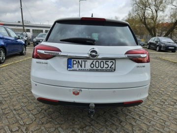 Opel Insignia I Country Tourer 2.0 CDTI Ecotec 163KM 2013 Opel Insignia 2.0 Diesel 163KM, zdjęcie 16