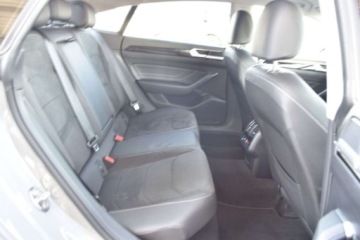 Volkswagen Arteon Fastback Facelifting 2.0 TSI 280KM 2021 Volkswagen Arteon SalonPL 280KM 4x4 DSG Pakiety podgrz.FoteleKier Kamera A, zdjęcie 35