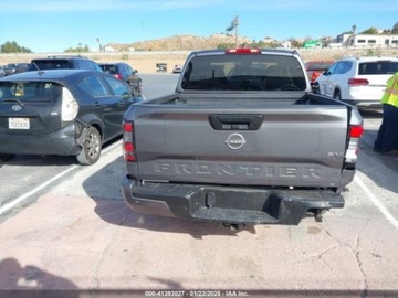 Nissan 2023 Nissan Frontier 2023r., SV, od ubezpieczalni 3.8 Benzyna 310KM, zdjęcie 5