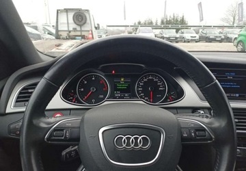 Audi A4 B8 Limousine Facelifting 2.0 TDI 177KM 2014 Audi A4 Avant Audi A4 Avant 2.0 TDI DPF quattro S tronic Attraction 2.0, zdjęcie 8