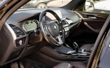 BMW X3 G01 SUV 2.0 30i 252KM 2018 BMW X3 BMW X3 G01 2.0 xDrive30i 252KM 2.0 Benzyna 252KM, zdjęcie 8