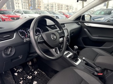 Skoda Octavia III Liftback Facelifting 2.0 TDI 150KM 2019 Skoda Octavia 2.0 TDI 150KM Ambition DSG Pakiet Am, zdjęcie 11