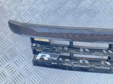 РЕШЕТКА РАДИАТОРА VW ARTEON 17- R LINE