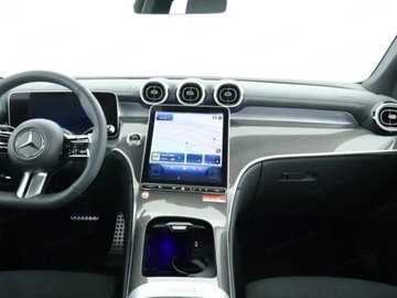 Mercedes GLC C254/X254 2025 GLC Coupe 200 d 4-Matic AMG Line 2.0 (163KM) 2025, zdjęcie 8