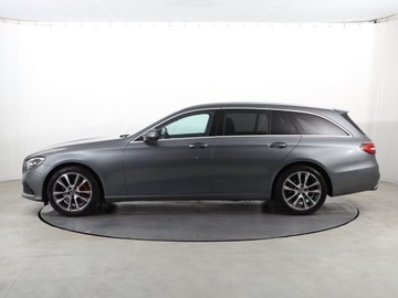 Mercedes Klasa E W213 2020 Mercedes E E 200, Salon Polska, Serwis ASO, zdjęcie 2