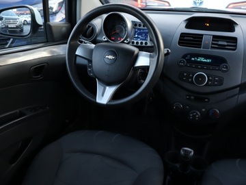 Chevrolet Spark II Hatchback 1.0L DOHC 68KM 2010 Chevrolet Spark 1.0 16V, GAZ, Klima, zdjęcie 6