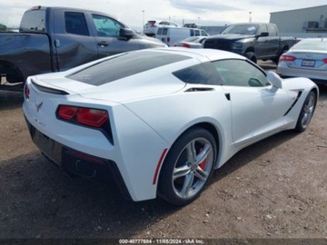 Chevrolet Corvette C7 2016 Chevrolet Corvette Stingray 2016 6.2l 6.2 Benzyna 455KM, zdjęcie 4