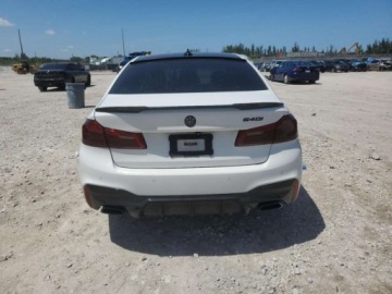 BMW Seria 5 G30-G31 2018 BMW Seria 5 540i 2018 3.0l 3.0 Benzyna 335KM, zdjęcie 2