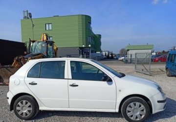 Skoda Fabia I Hatchback 1.2 i 54KM 2006 Skoda Fabia Skoda Fabia 1.2 Benzyna 54KM, zdjęcie 4