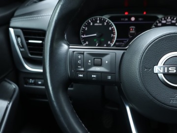 Nissan Qashqai III Crossover 1.3 DIG-T MHEV 140KM 2022 Nissan Qashqai 1.3 DIG-T, Salon Polska, zdjęcie 18