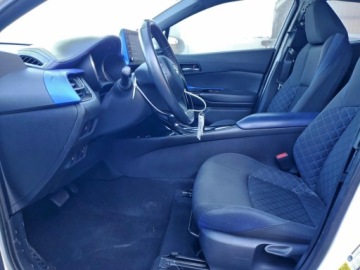Toyota C-HR I 2020 Toyota C-HR 2020 TOYOTA C-HR XLE 2.0 Benzyna 144KM, zdjęcie 6