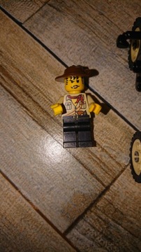 LEGO 5918 Adventurers Следопыт скорпиона