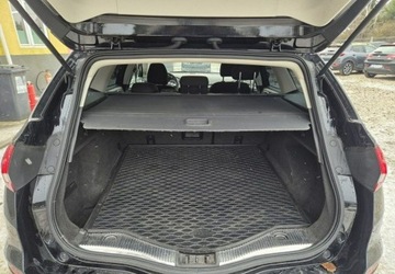 Ford Mondeo V Kombi 2.0 TDCi 150KM 2019 Ford Mondeo Super stan Automat Bogata wersja 2.0 Diesel 150KM, zdjęcie 17