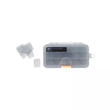PUDEŁKO SAVAGE GEAR LUREBOX SMOKE 1B 13.8X7.7X3.1C