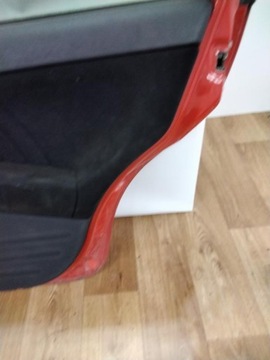 ALFA ROMEO 147 HB 5D ДВЕРЬ ЗАДНЯЯ ПРАВАЯ