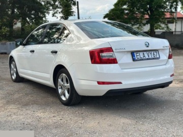 Skoda Octavia III Liftback 1.2 TSI 105KM 2014 Skoda Octavia 1.2 TSI Active 105KM 2014r, zdjęcie 10