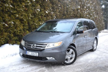 Honda Odyssey IV 2011 Honda Odyssey Touring 3.5 benzyna 2011 rok, zdjęcie 3