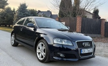 Audi A3 8P Hatchback 3d 1.6 TDI 105KM 2010 Audi A3 3-drzwiowe Audi A3 3-drzwiowe 1.6 TDI DPF Ambition 1.6 Diesel 105KM, zdjęcie 3