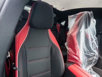 Mercedes CLA C118/X118 2026 MERCEDES-BENZ CLA 200 AMG Line Sedan 1.5 163KM 2026, zdjęcie 5